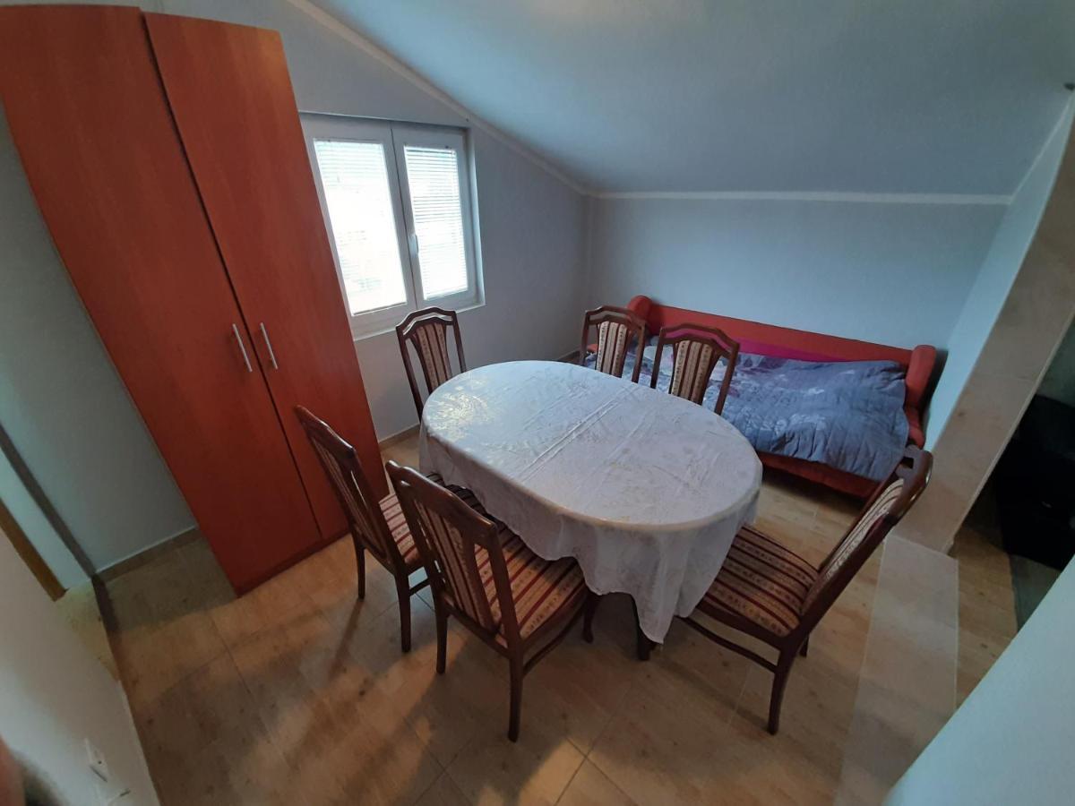 Marko Guest house *